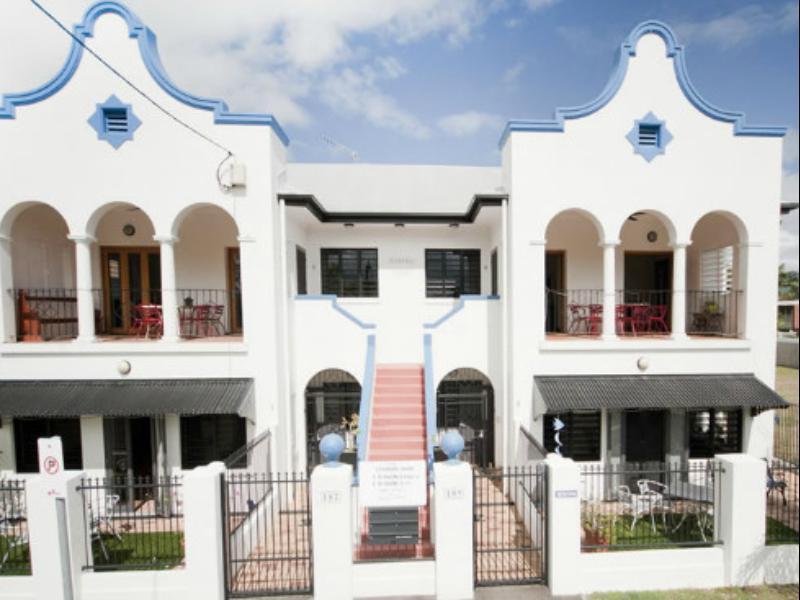 Floriana Villas Cairns Eksteriør billede